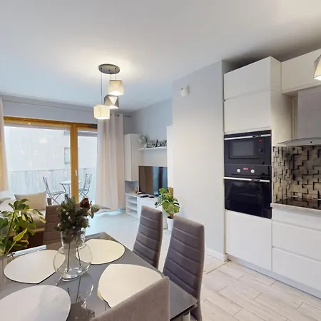 Bulwary Ksiazece - Ksiecia Witolda - River View By Wroapart-pl * Wrocław