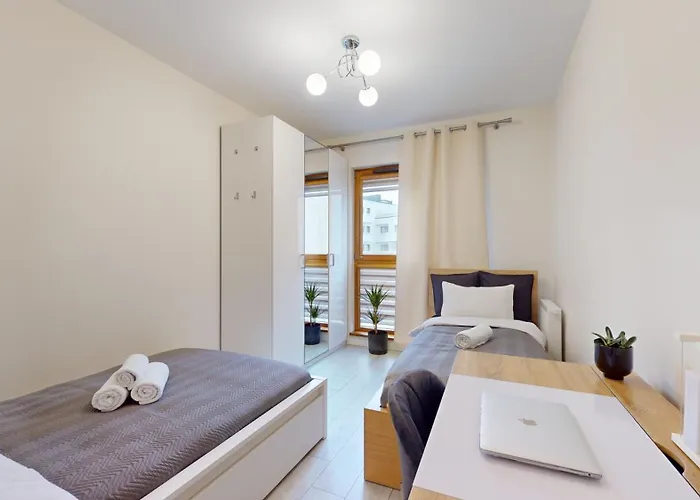 Apartman Bulwary Ksiazece - Ksiecia Witolda - River View By Wroapart-pl