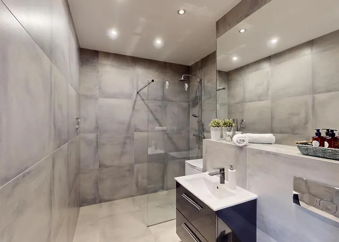 Bulwary Ksiazece - Ksiecia Witolda - River View By Wroapart-pl *