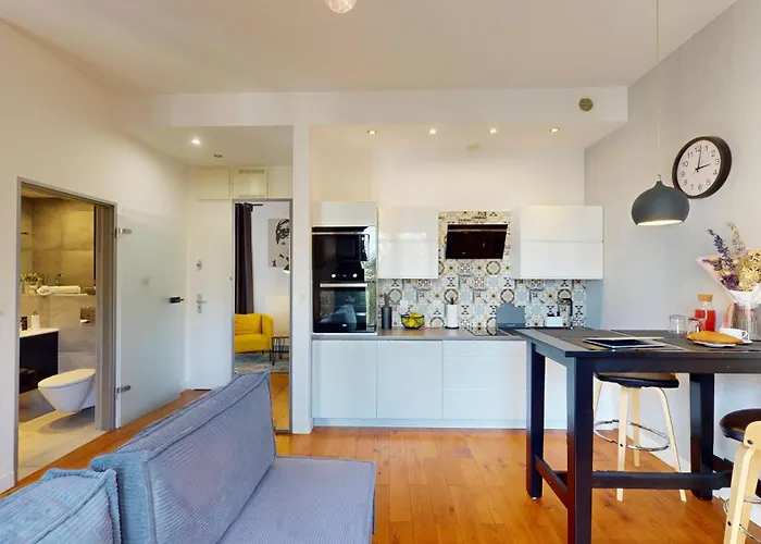 Bulwary Ksiazece - Ksiecia Witolda - River View By Wroapart-pl *